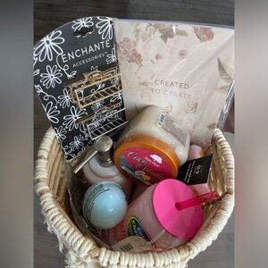 Gift basket